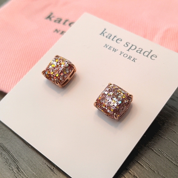 NEW Kate Spade Mini Small Square Stud Earrings in Rose Gold - Picture 5 of 6